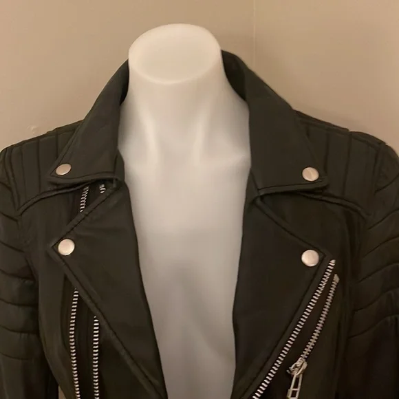 (NWT) Goosecraft Dual Zip Leather Black Biker Jacket, Medium